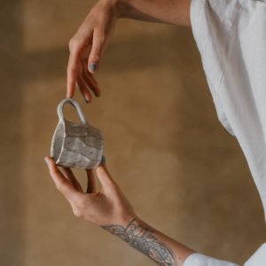 Xícara de Cerâmica Artesanal Tempo