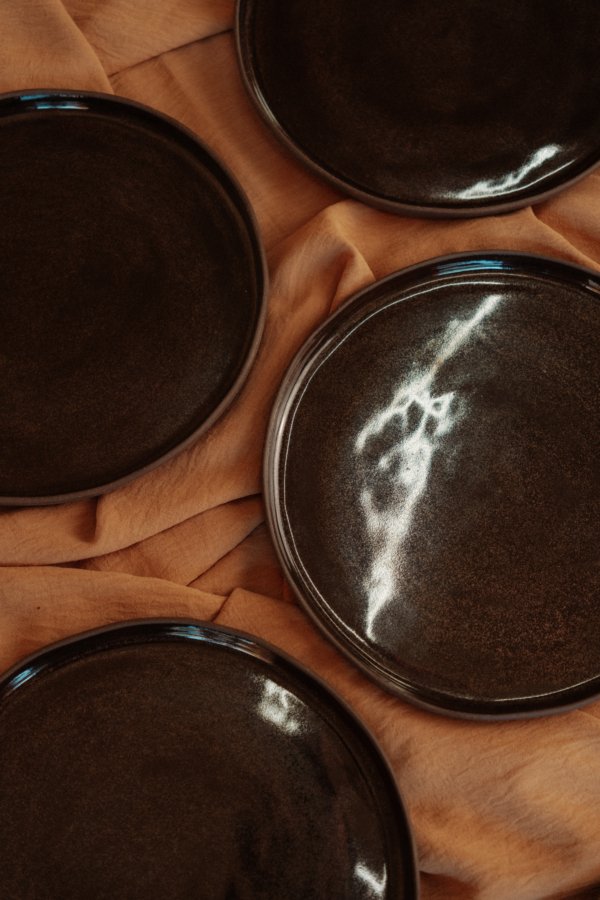 Prato de Cerâmica Artesanal Brejo