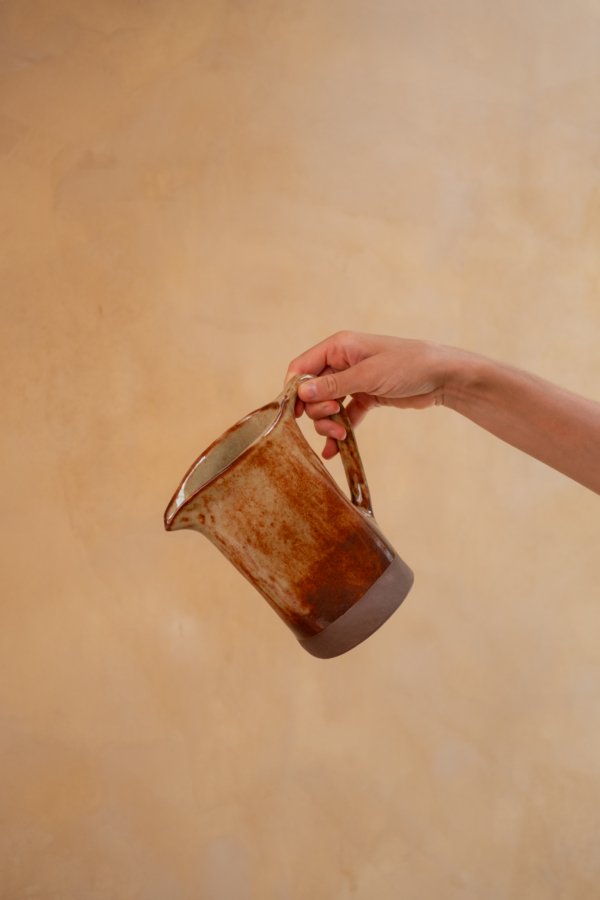 Jarra de Cerâmica Artesanal Duna