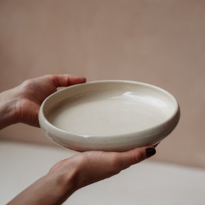 Prato de Cerâmica Artesanal Bolha
